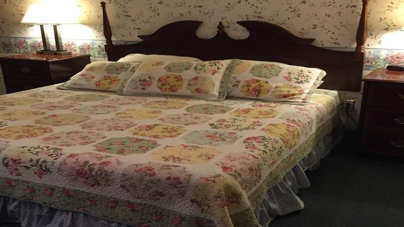Inn At Iron Masters Lakeville 외부 사진