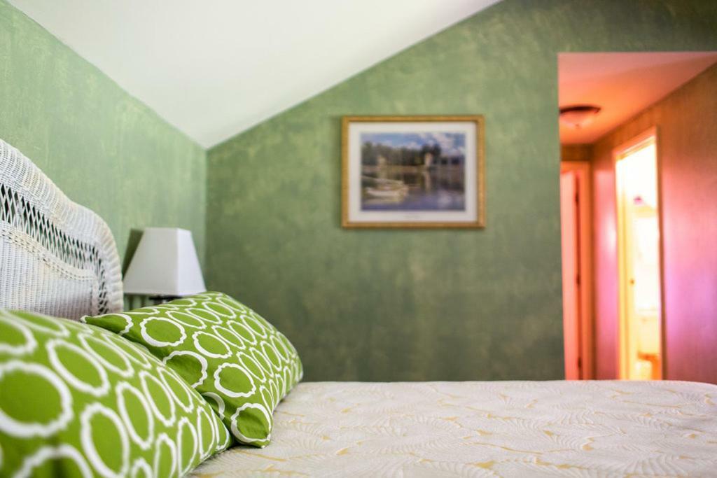 Inn At Iron Masters Lakeville 외부 사진
